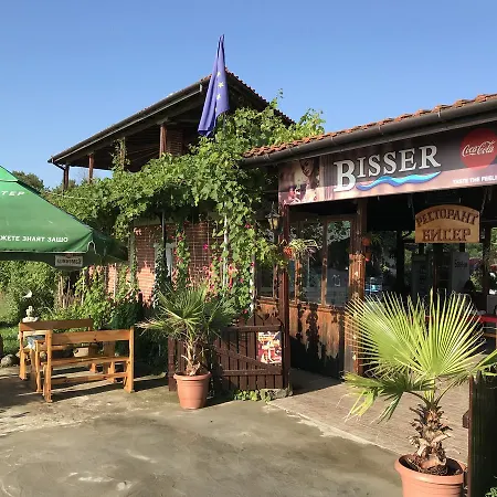 Bisser Hotel 2*